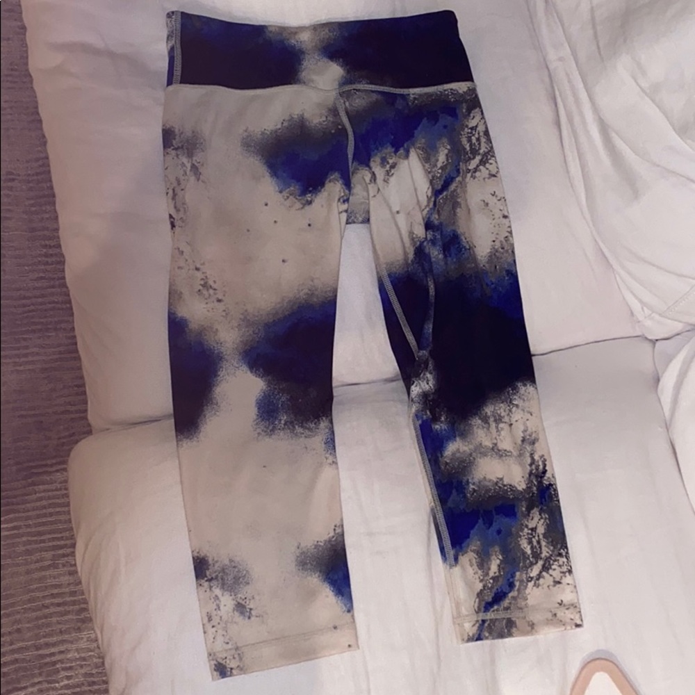 Lululemon WunderUnder Luxtreme Cropped Leggings